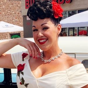 Meet your Posher, Posh